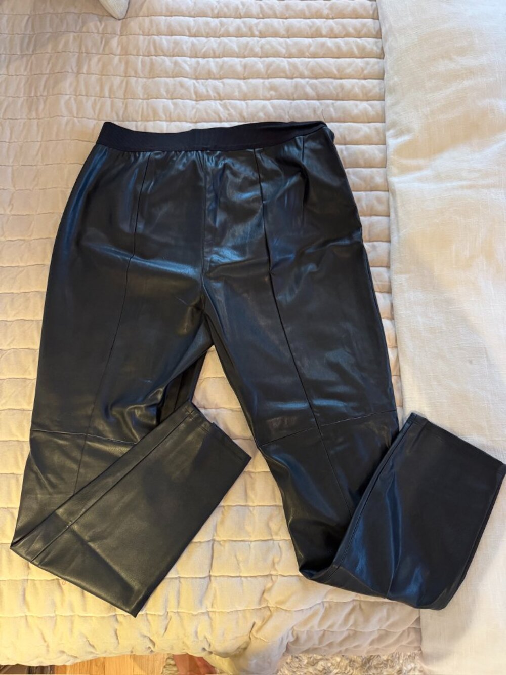 Ann Taylor Faux Leather Pull-On Pants Size 14 Black - Picture 6 of 6